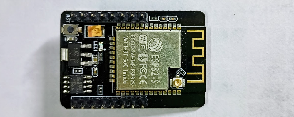 ESP32-S WiFi + Bluetooth Module – Dual-Core Wireless SoC